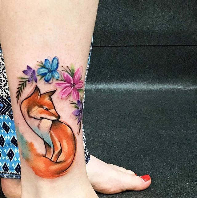 Fabulous wee fox and flowers by  done today at  thanks so much Sorcha you done great for your first tattoo!!!
   
