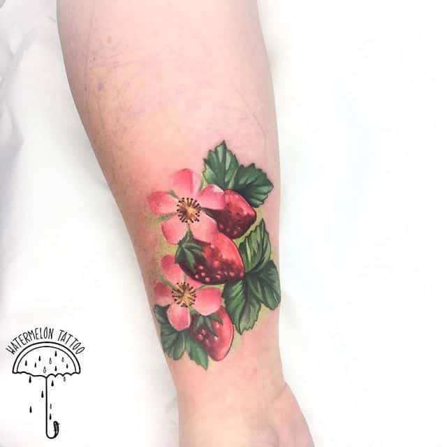 First session of three for the gorgeous Emma. Tattoo by Noemi at Watermelon Tattoo.
