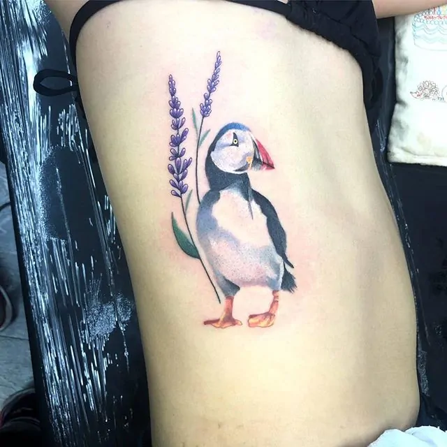 A wee puffin with some sprigs of lavender done by Noemi during her guest spot last week at Reykjavik Ink!  