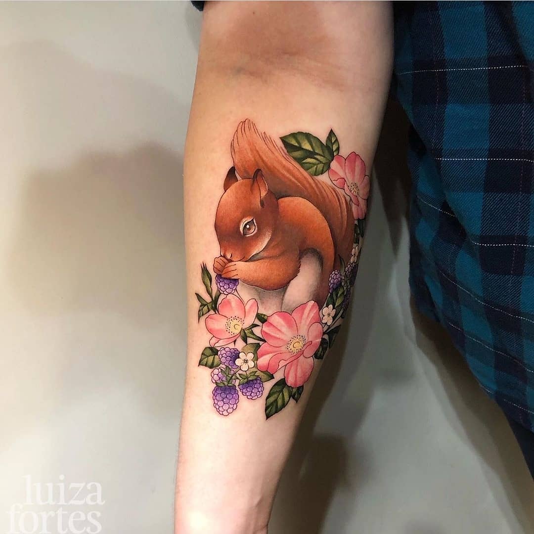 A very cute wee squirrel and flowers for Jesse! Tattoo by Luiza at Watermelon Tattoo!!!
