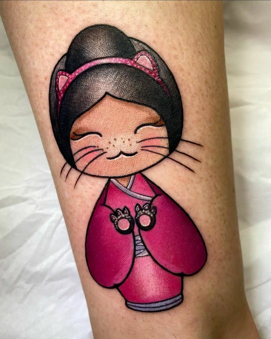 Cute wee Geisha by Noemi done during the Halloween flash day for lovely Kim!!!
noemi_tattoo                     