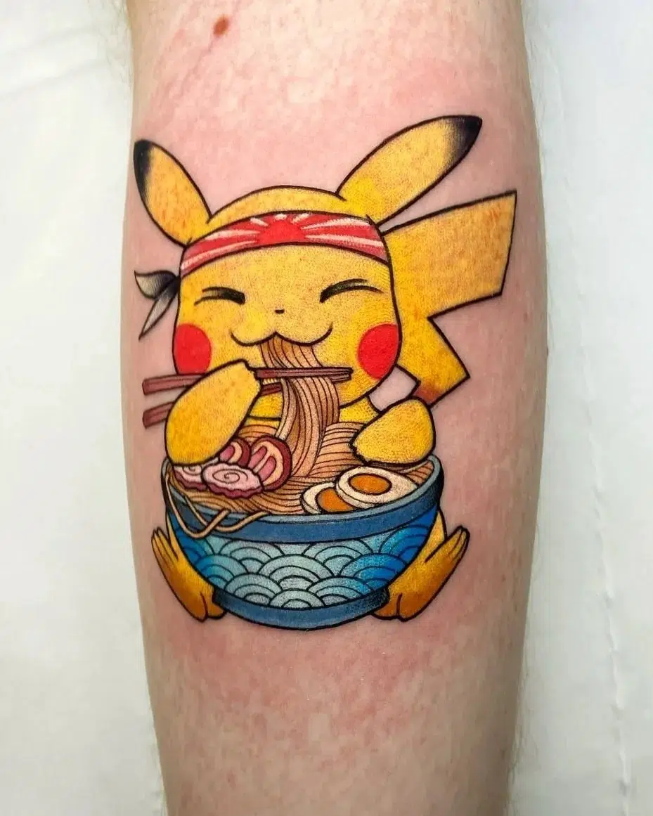 Can't think of anything better for a first tattoo than a chubby Pikachu eating a bowl of ramen! Thanks so much for coming in for this Reece!!! Tattoo by Noemi noemi_tattoo

             ⚡            