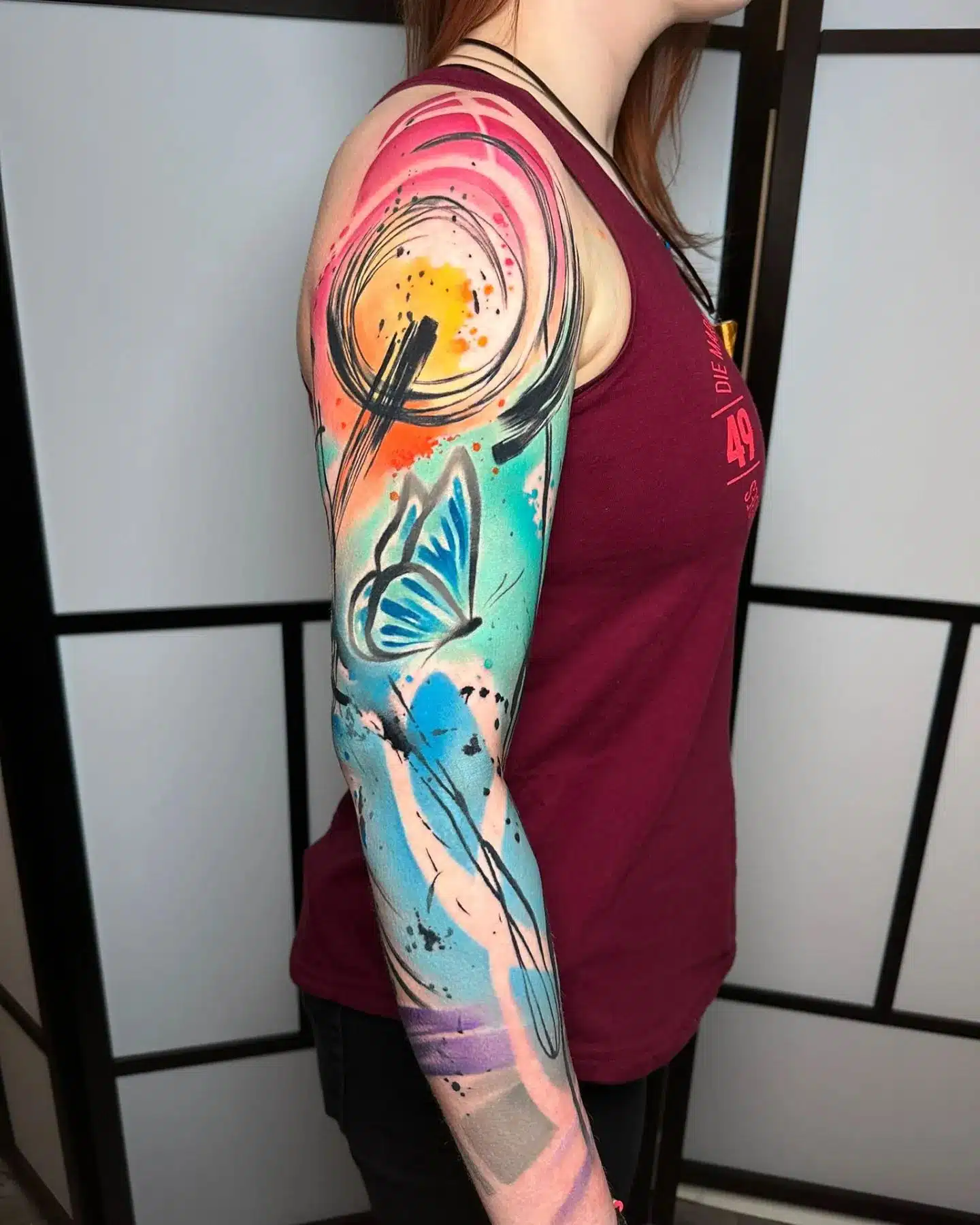 Beautiful avant-garde sleeve freshly finished by Noemi for lovely Angelika! More of these please!
noemi_tattoo 

Supplies from our sponsors magnumtattoosupplies.uk 

Done using (Noemis sponsor)
dragonhawkofficial 
dragonhawkmachine 
And
unigloves 
worldfamousink 

    tattoosnob uktta totaltattoo  barber_dts             